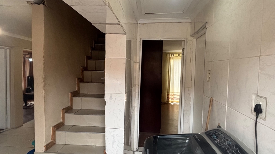 5 Bedroom Property for Sale in Motherwell Nu 5 Eastern Cape